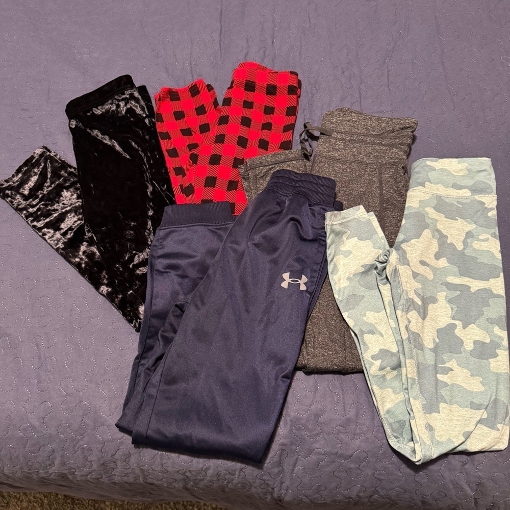 BUNDLE (5)Old Navy Kids' Leggings. Size Medium - Picture 1 of 6